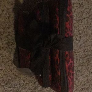 Cosmetic bag